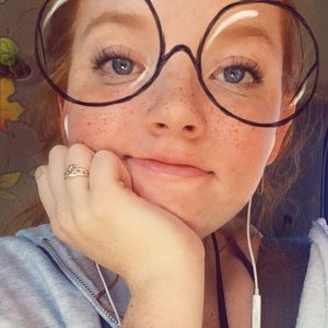 Meet your Posher, Eme